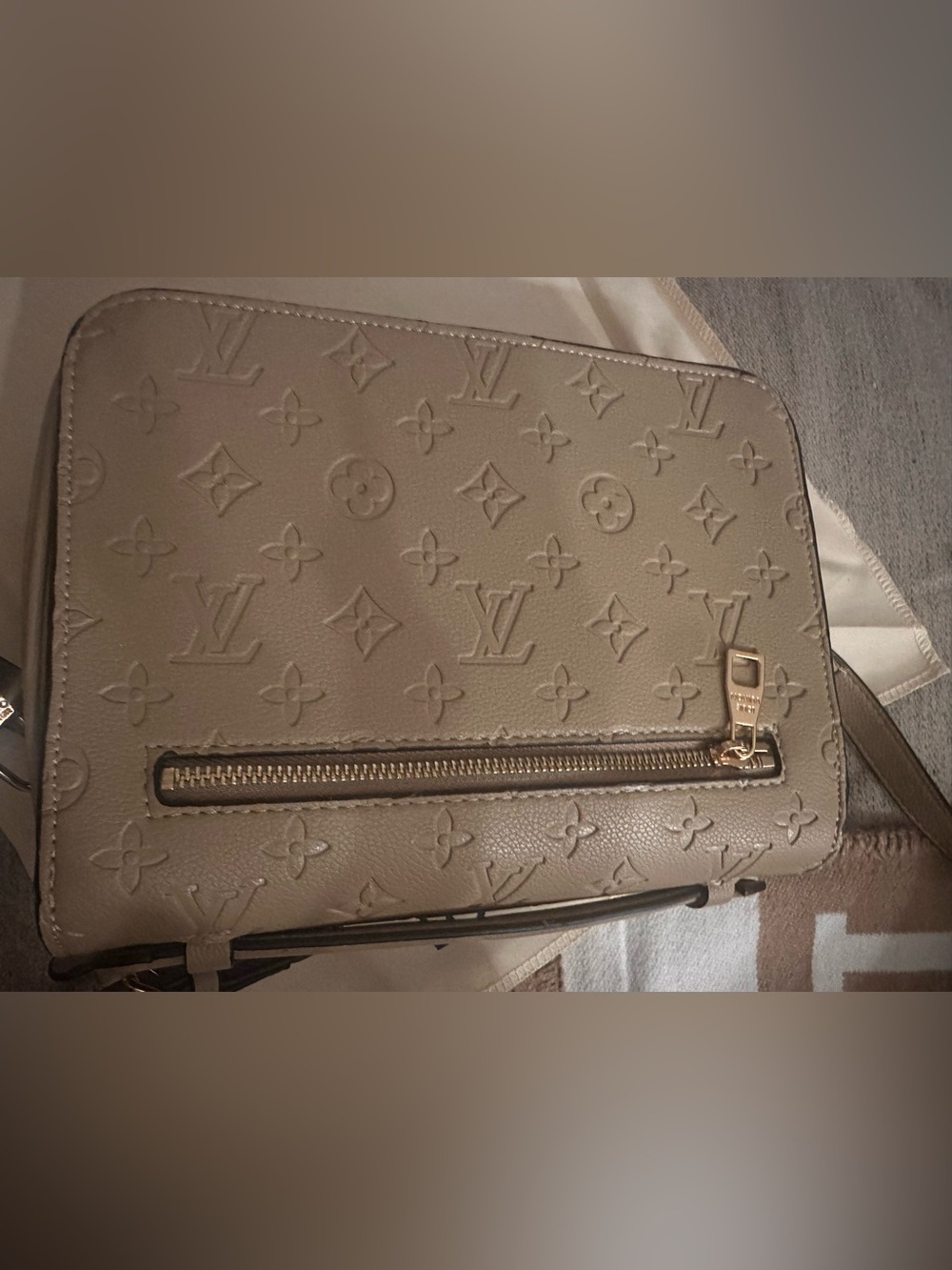 Source Unknown Taupe Monogram Shoulder Bag with Gold Hardware - Picture 5 of 13